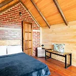 Hostal Ana