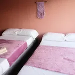 Hostel\'S Hellen House Rodadero Sur Gaira Habitacion Familiar Para 5 Personas En Cama 5 Personas