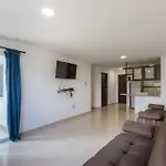 Apartamento El Rodadero Cerca Al Mar