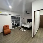 Habitaciones Y Aptos Isabella