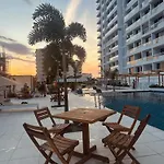Suite 9 Piso Vista Al Mar Y A Las Montanas