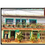 Bacano Hostel