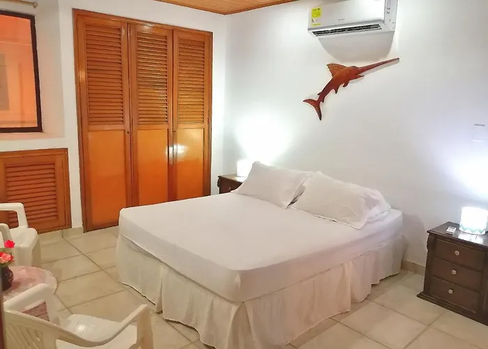 Penthouse Orange