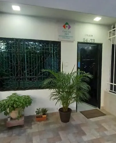 Hostal Casa Jak Santa Marta