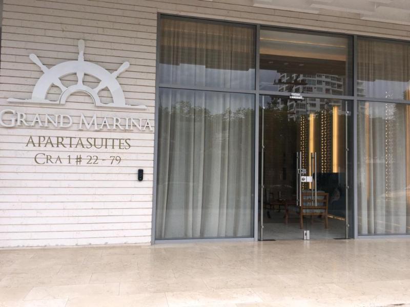Aparthotel Grand Marina 4*