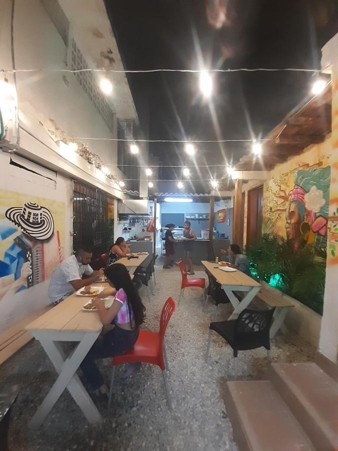 Guest house Feeling & Coworking *