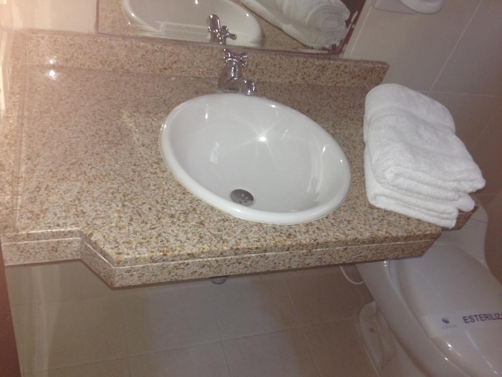 San Francisco De Asis Hotel 2*