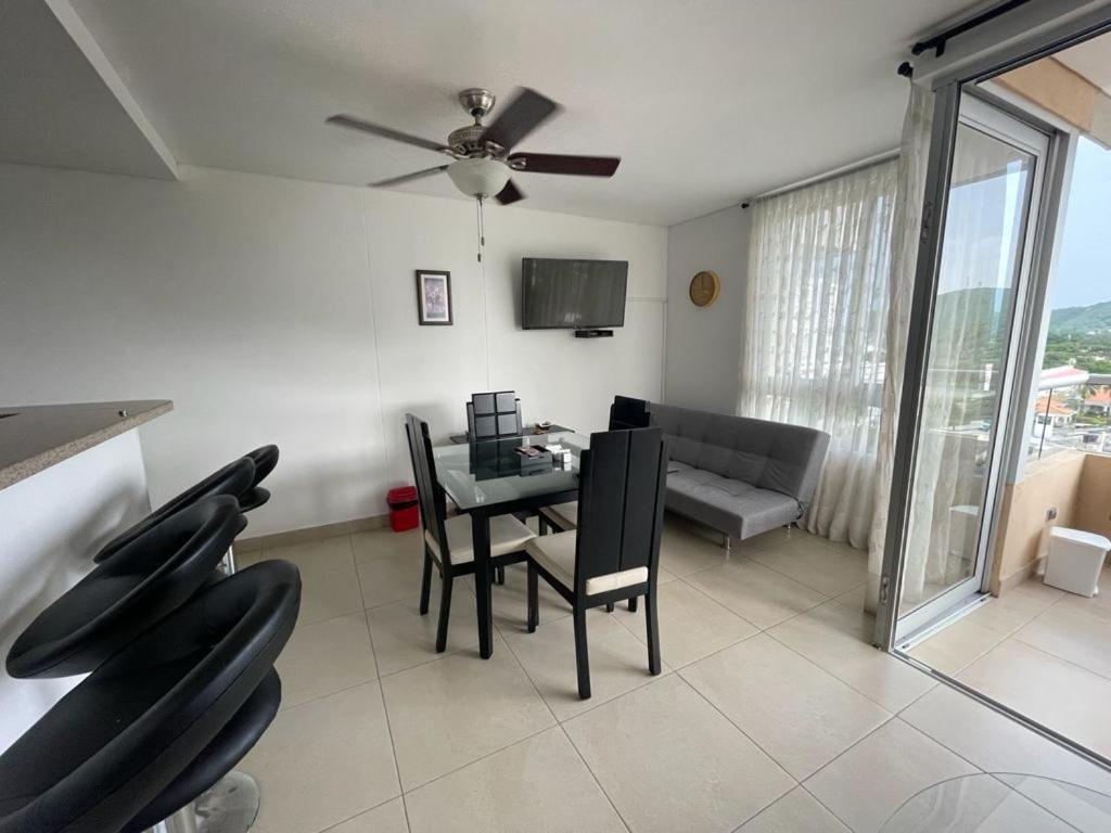 Rodadero Sur Confortable Apartment
