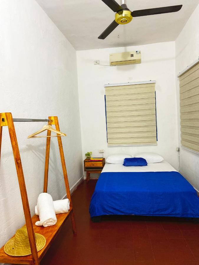 Guest house La Puerta Azul By La Puerta Hostels