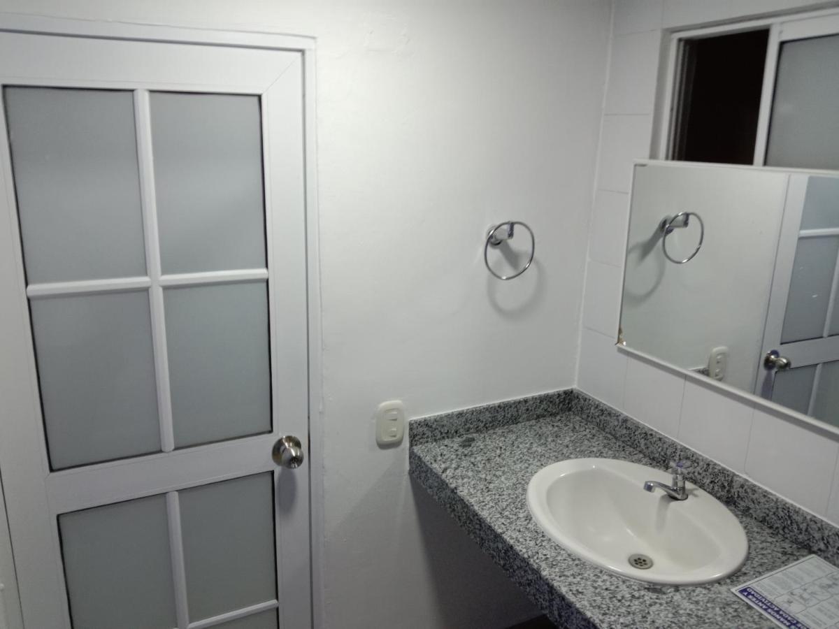 Luna Azul Hostel