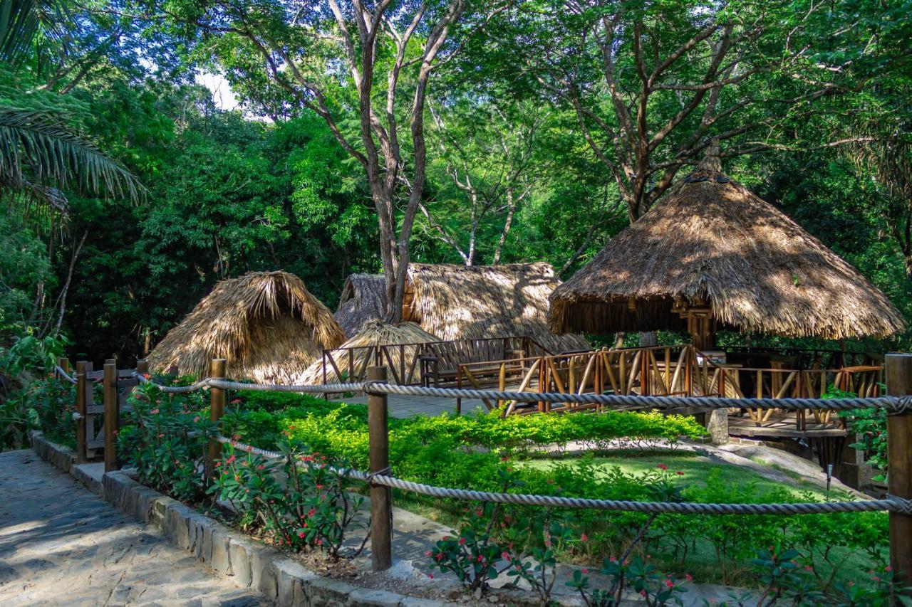 Club Sierra Limon * Santa Marta (Magdalena)