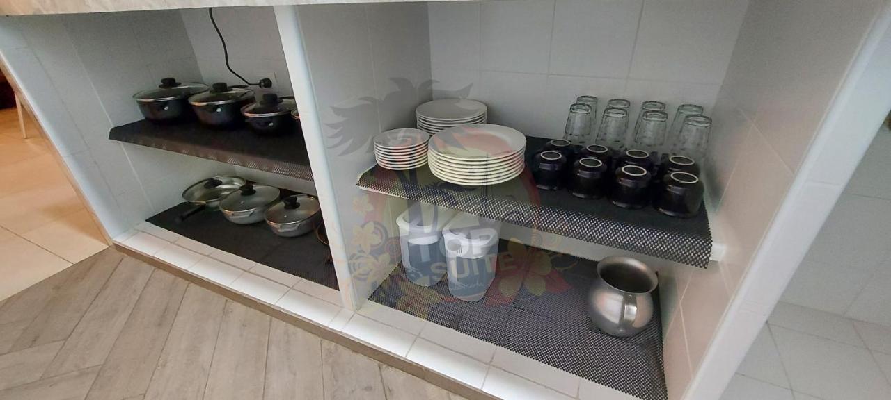 Lugar Encantador Con Parqueadero, Internet 200mgz Apartment *