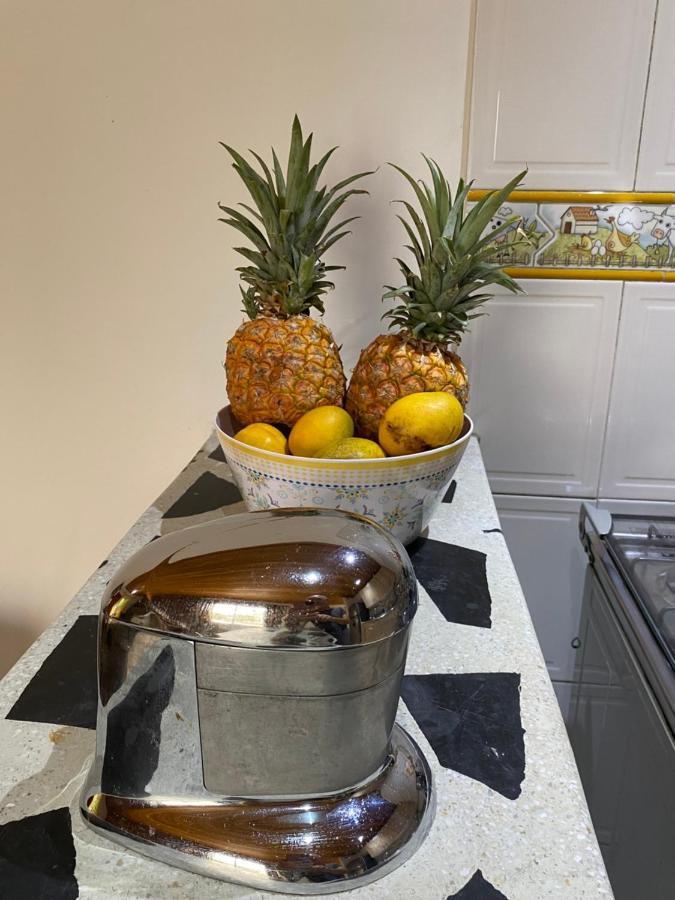 Apartment Central-walking Distance To The Beach/downtown+a/c Santa Marta (Magdalena)