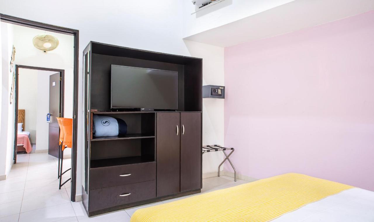 Villa Santorini Del Mar *