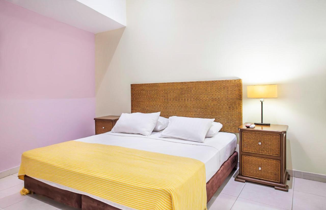 Villa Santorini Del Mar