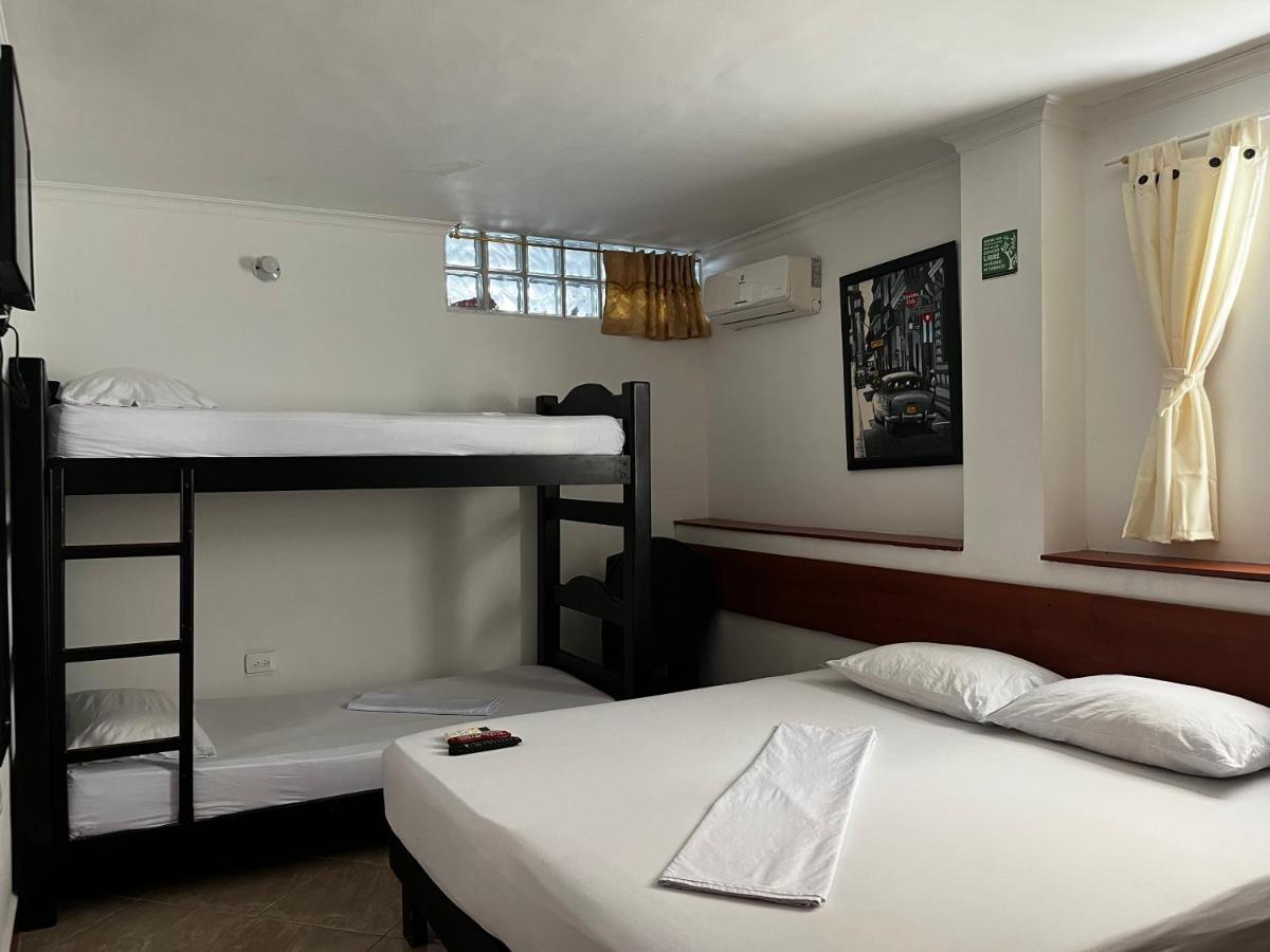 Apartment Freddy's Tours *
