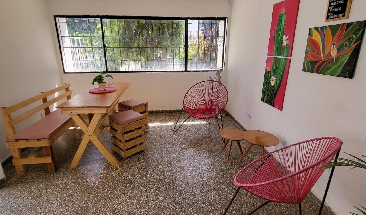 Casa Con Garaje En El Rodadero * Santa Marta (Magdalena)