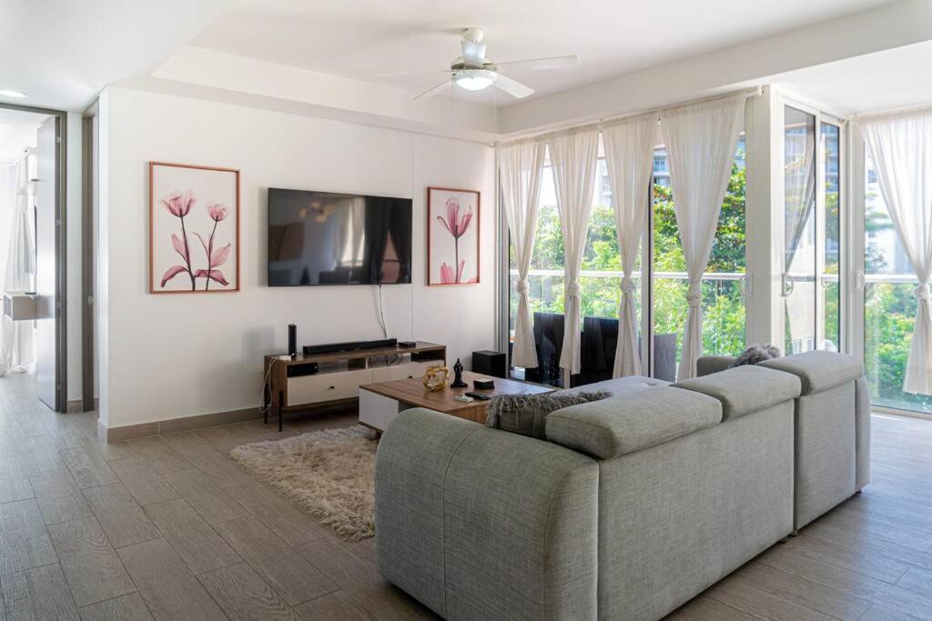 Pet-friendly Pool Retreat With Luxury Hot Showers * Santa Marta (Magdalena)