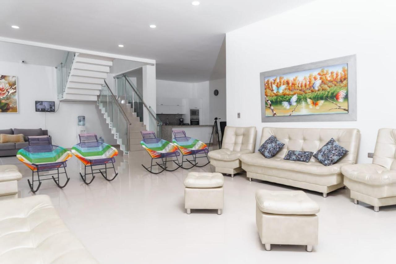 Casa Con Piscina
