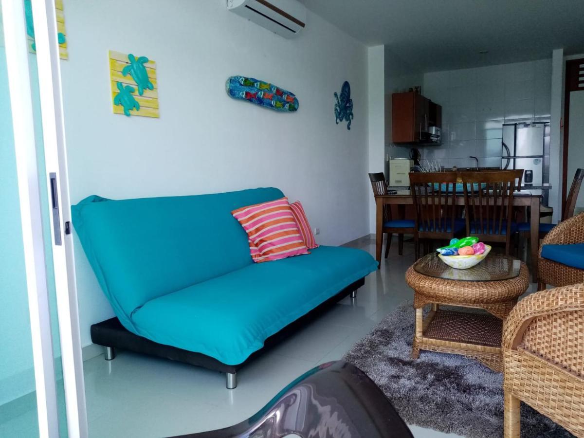 Costa Azul 1002 *