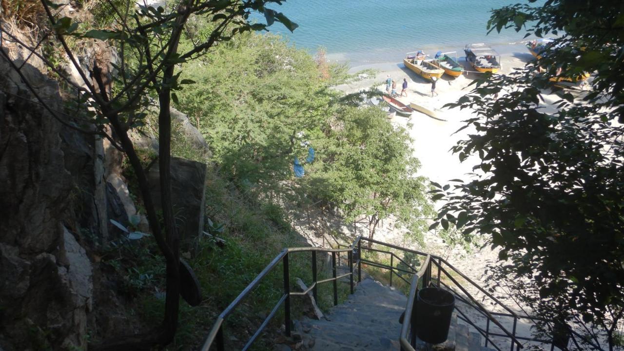 Rodadero Magico Frente Al Mar Santa Marta (Magdalena)