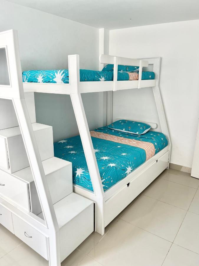 Delamar Apartment: Beachfront Comfort With Ocean Views Apartment *