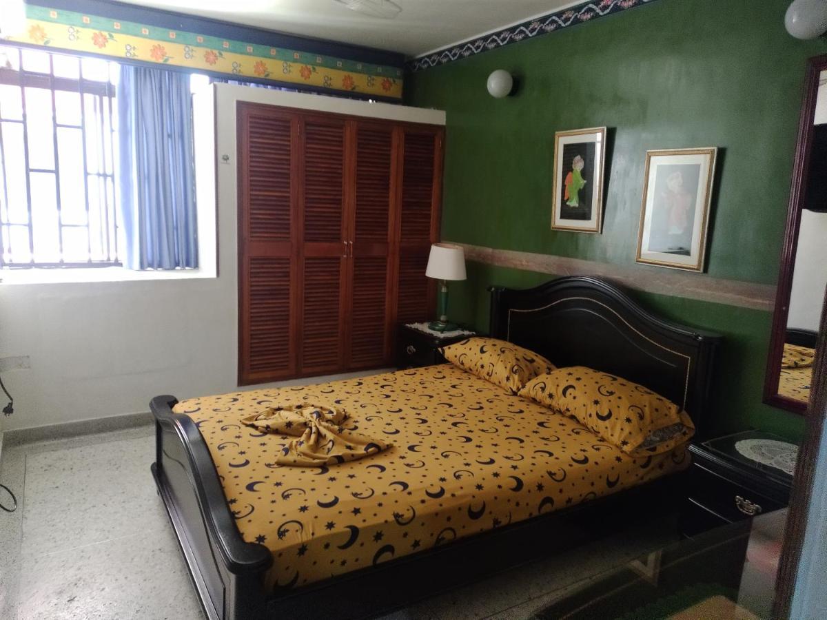 Arriendo Rodadero * Santa Marta (Magdalena)