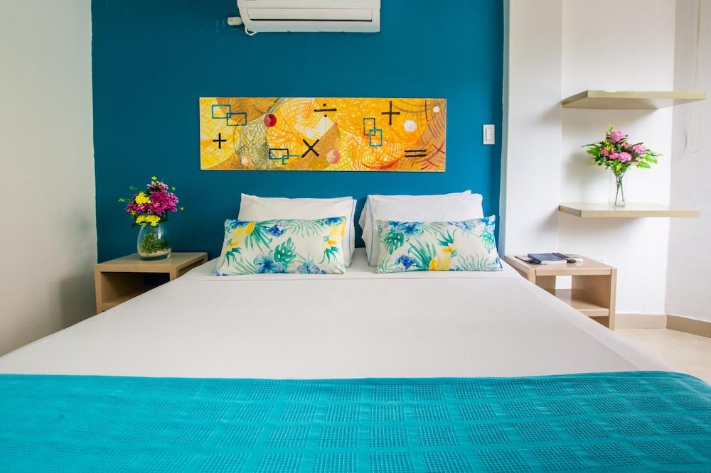 Hotel Taybo 3*