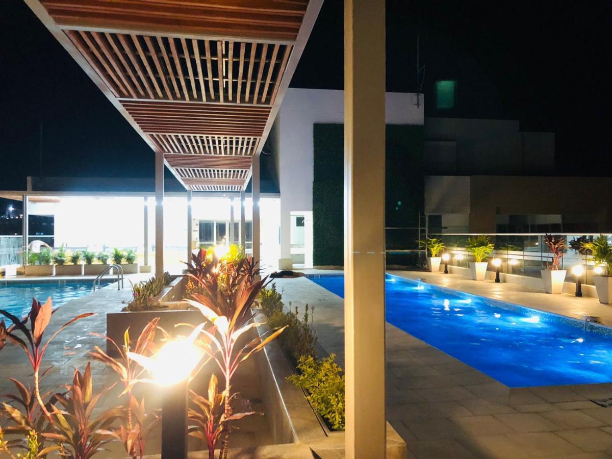 Serenity Moderno Y Tranquilo Apartasuite Con Piscina En Apartment