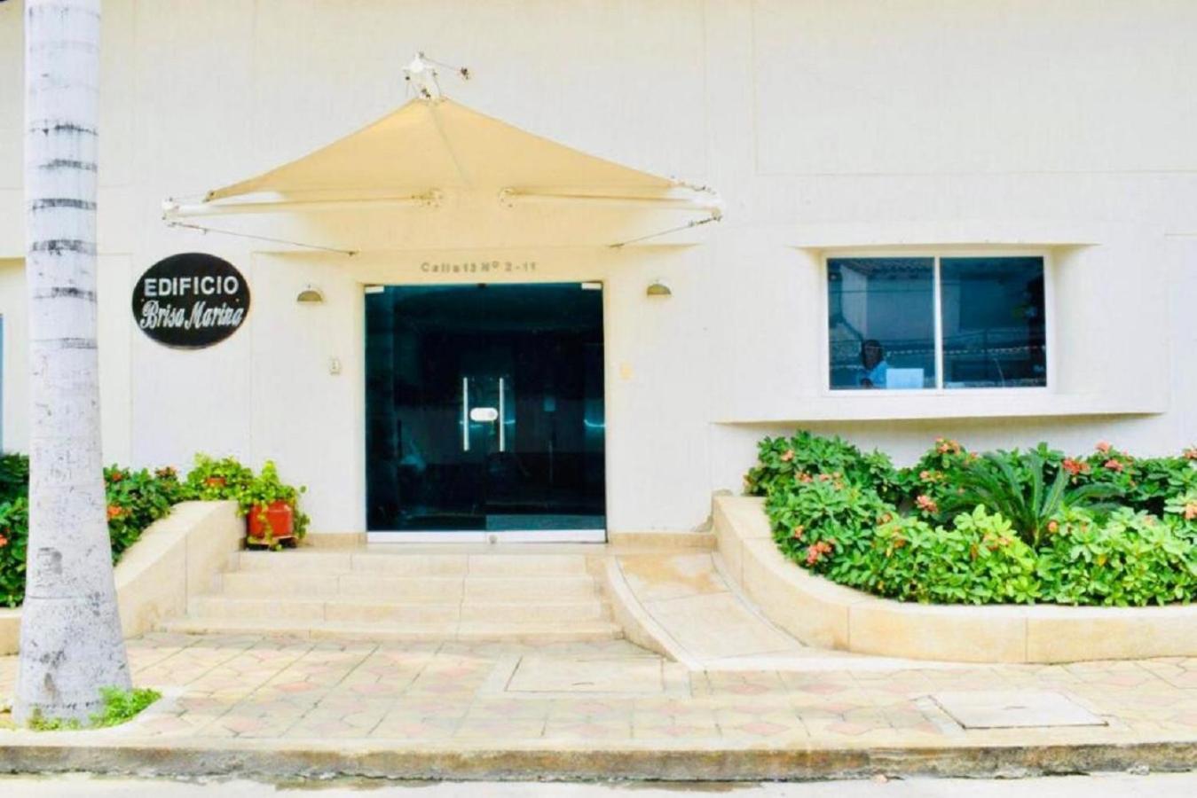 - Brisas Marina Apartment