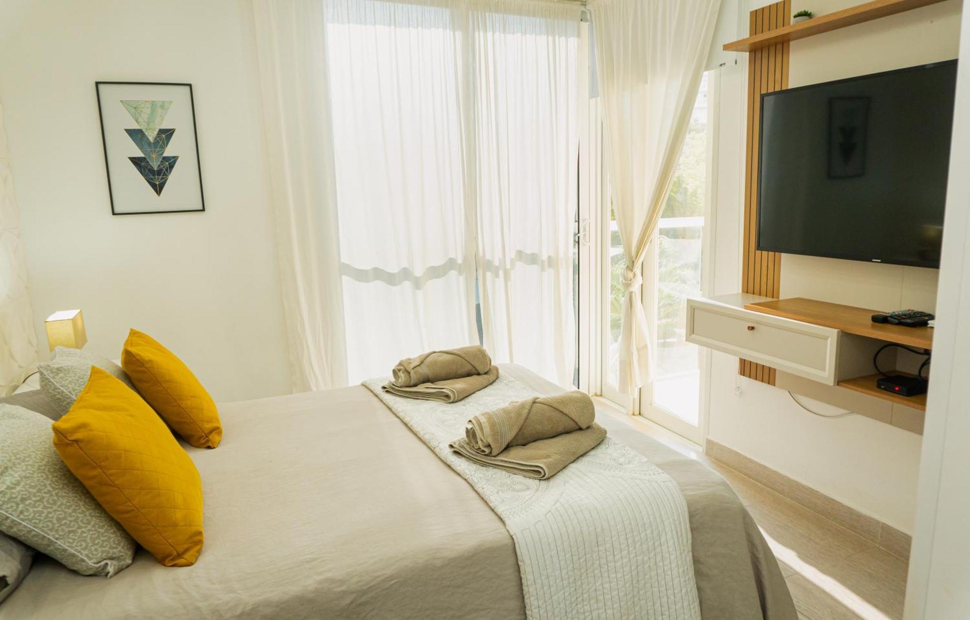 Pet-friendly Pool Retreat With Luxury Hot Showers Apartment Santa Marta (Magdalena)