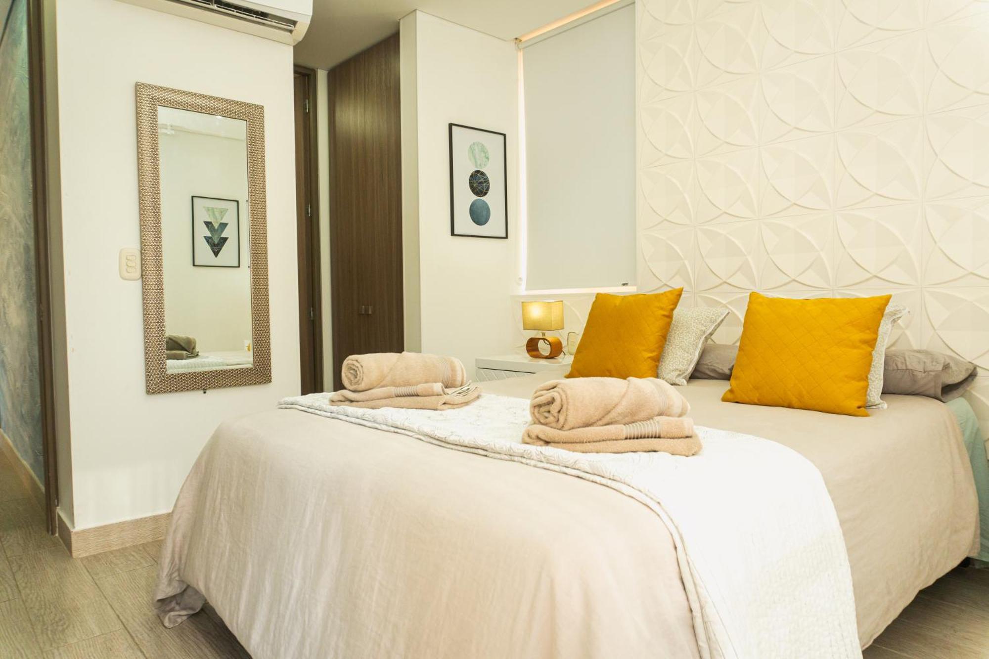 Pet-friendly Pool Retreat With Luxury Hot Showers Apartment