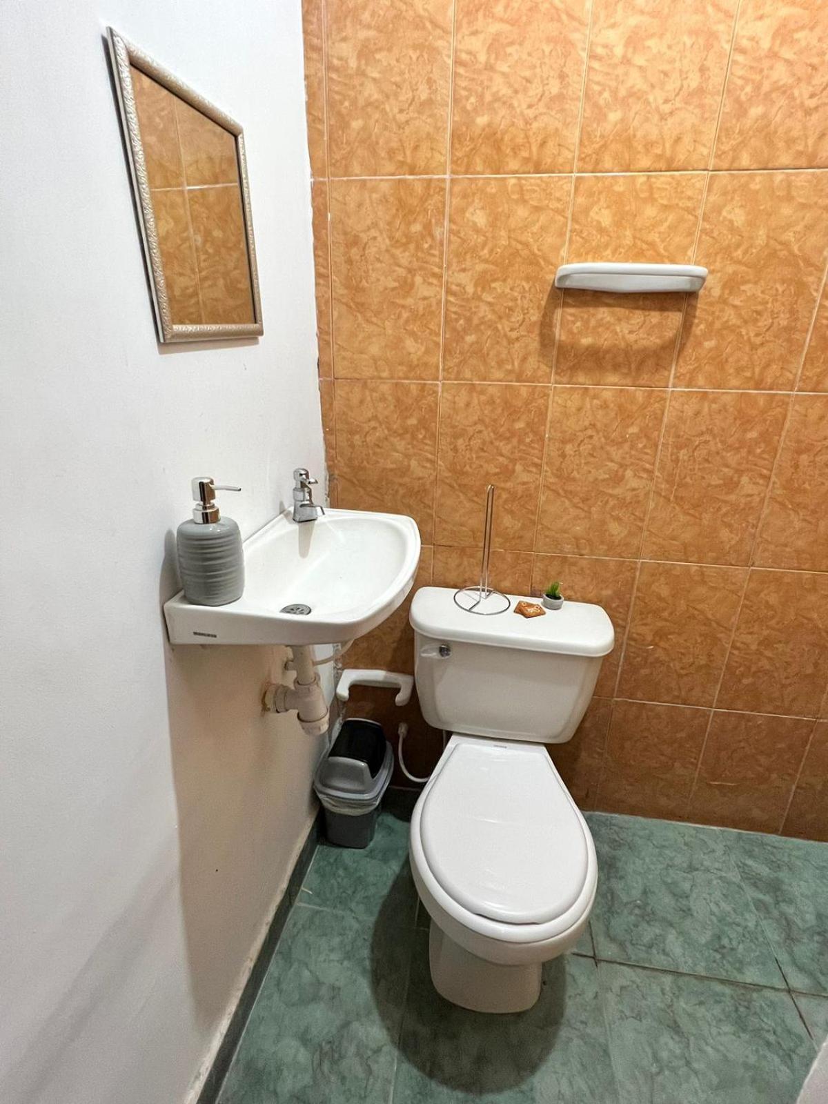 Hotel Mistico Hostal 3*