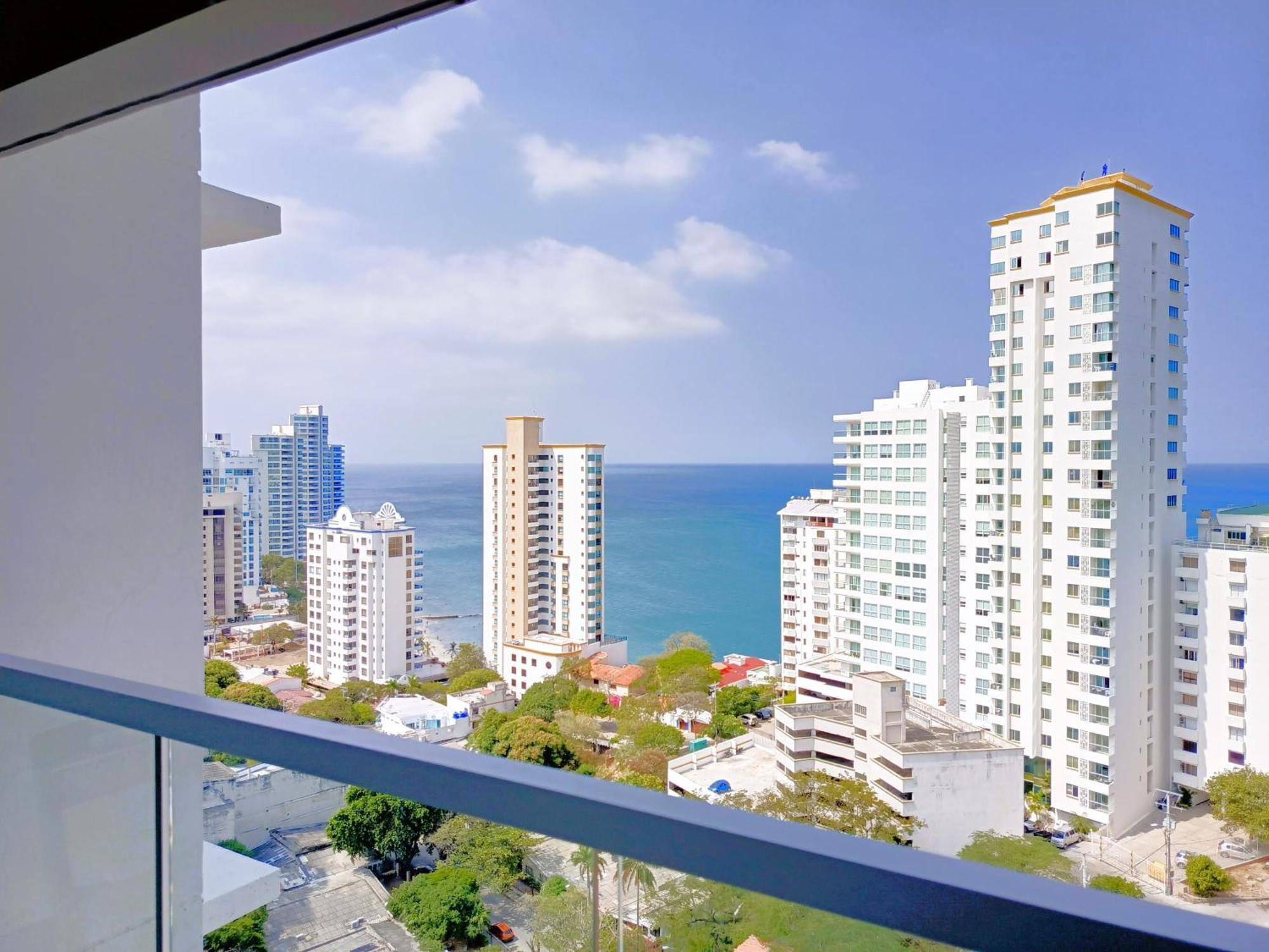 Exclusivos Apartasuites Ambar Roca - Rodadero * Santa Marta (Magdalena)