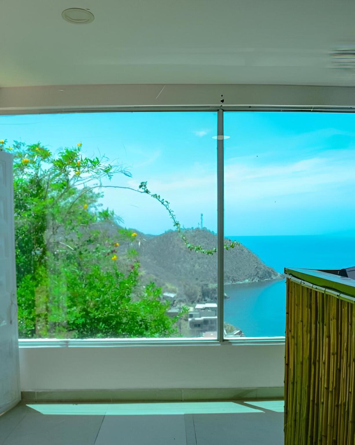 Casa Babel Taganga