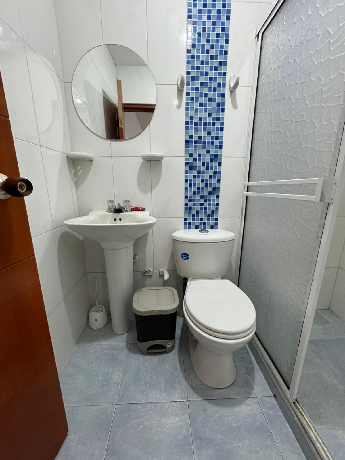 Calipso Dive And Pet Center Guest house