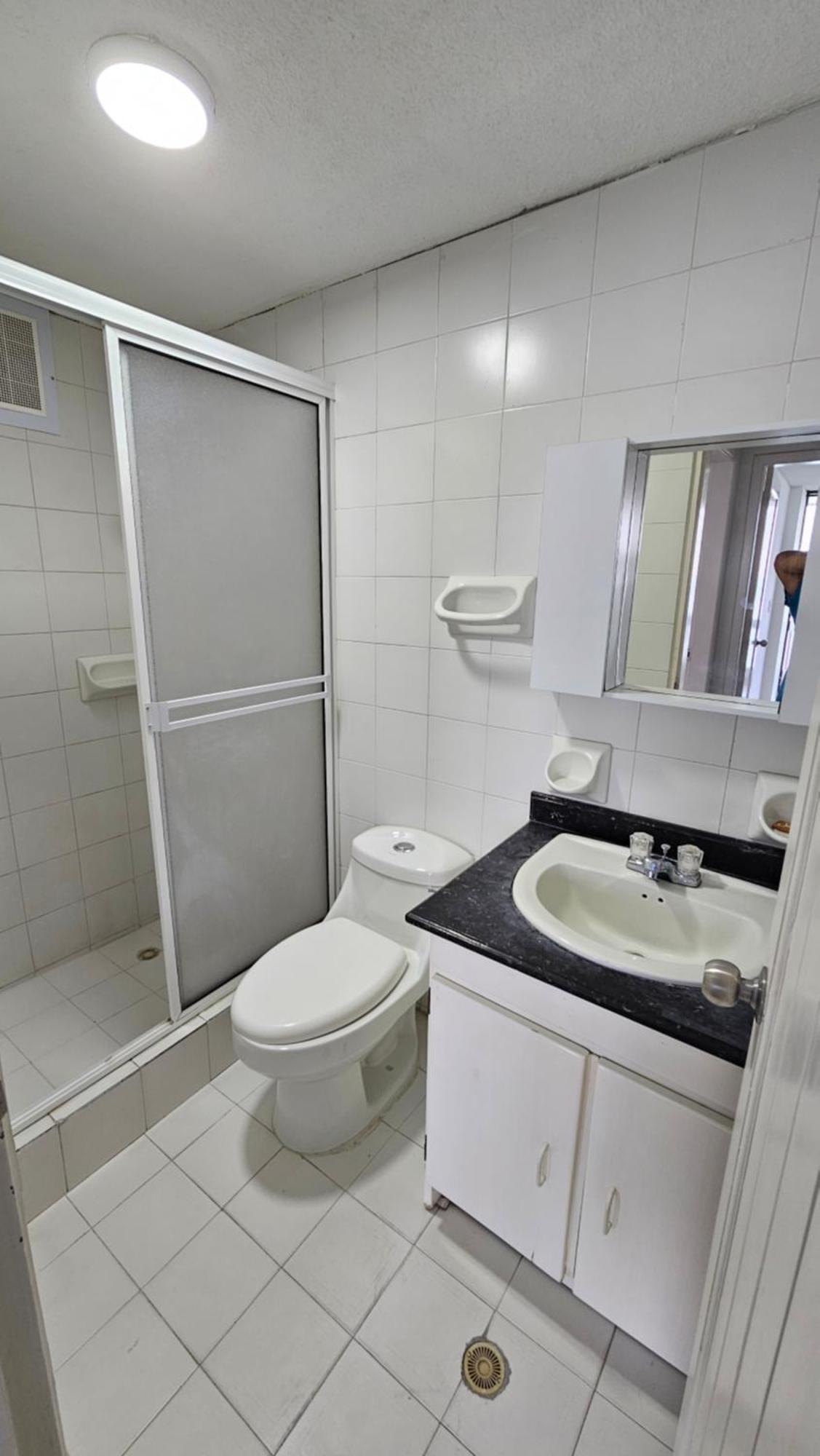 Apartamento 1402 Edificio Karey El Rodadero Santa Marta (Magdalena)