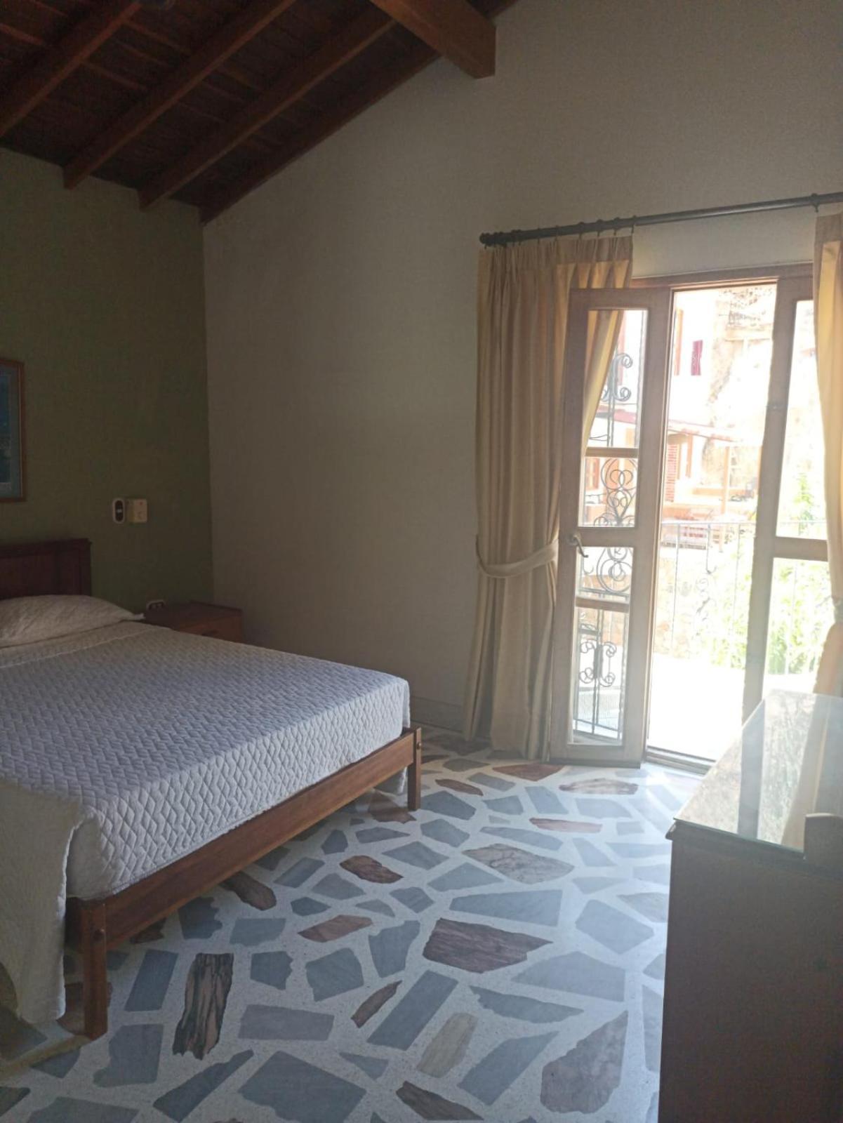 Hotel Roca, Rodadero