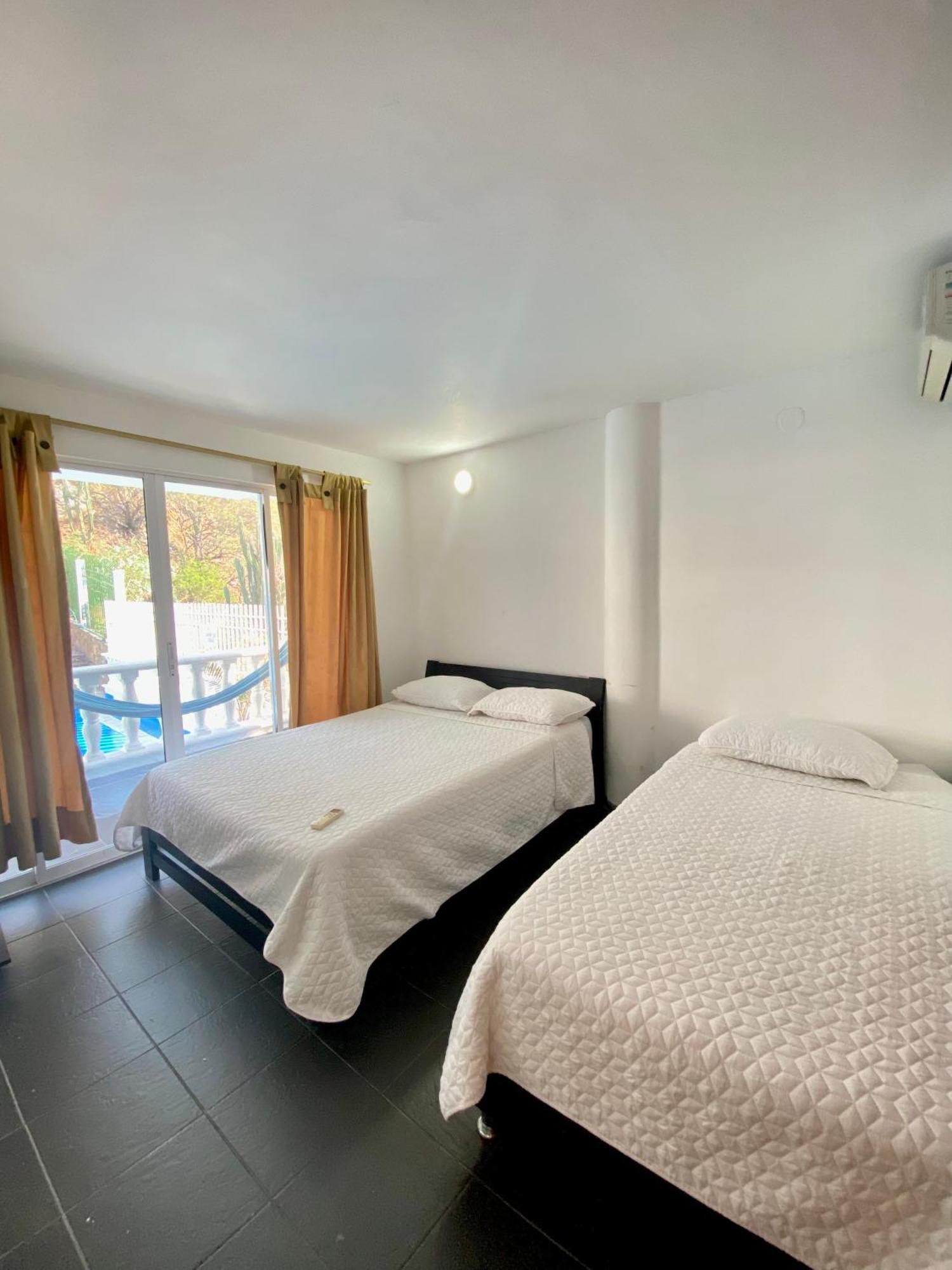 Roca, Rodadero Hotel