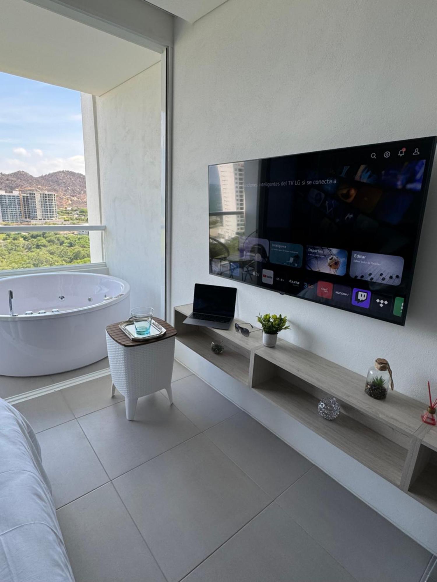 Con Jacuzzi Y Vista Al Mar Piso 14 Apartment *