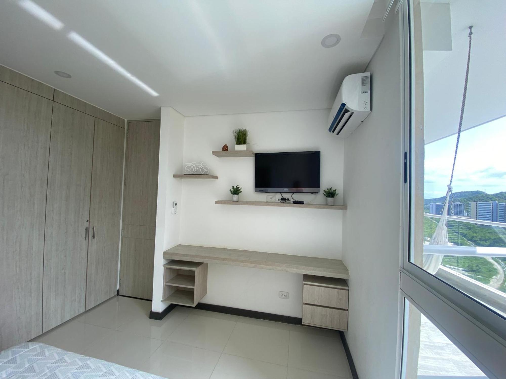 Apartment Modern Well-equipped 4 Ppl Condo/5 Min Beach Walk *