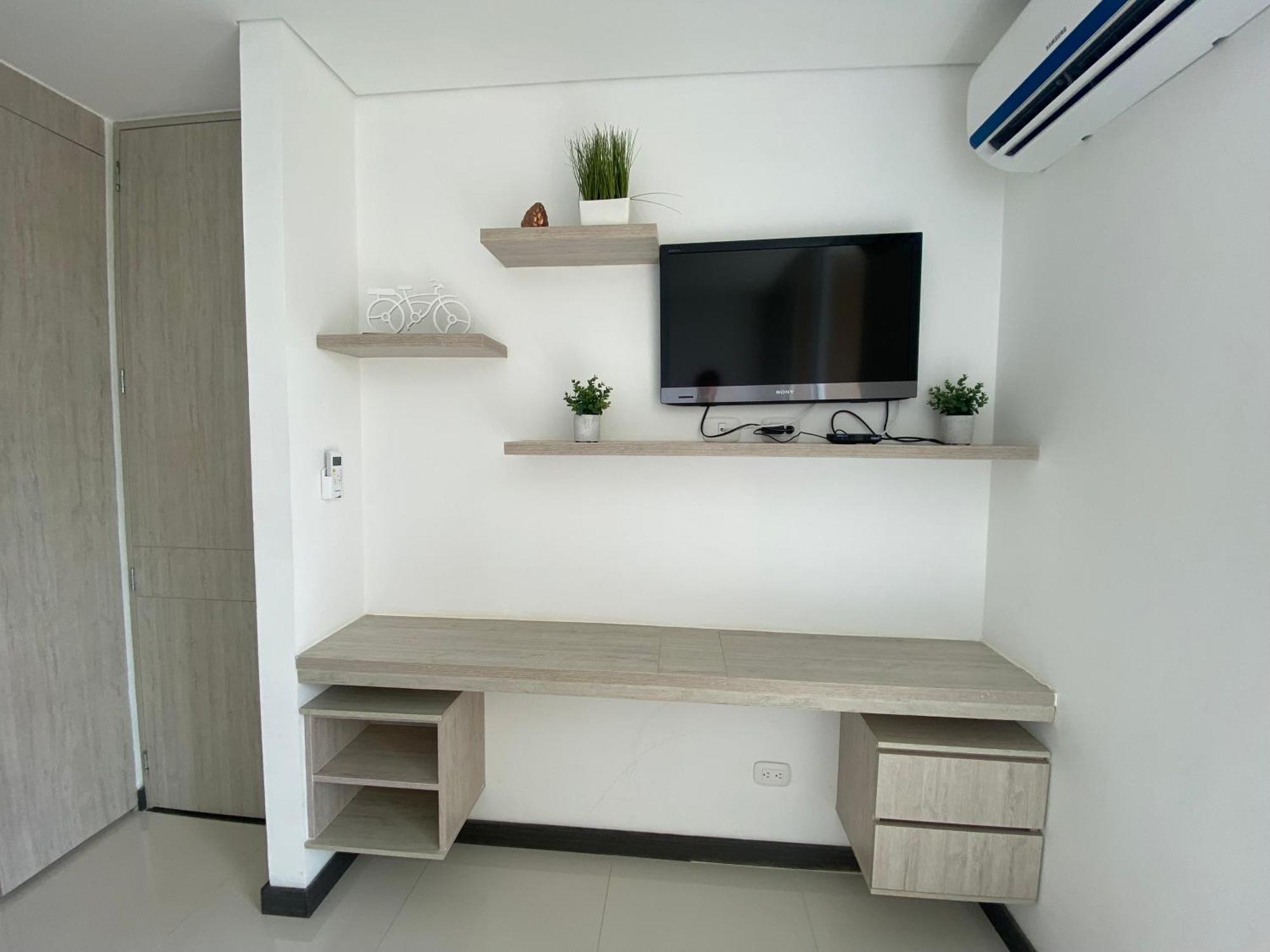 Modern Well-equipped 4 Ppl Condo/5 Min Beach Walk * Santa Marta (Magdalena)