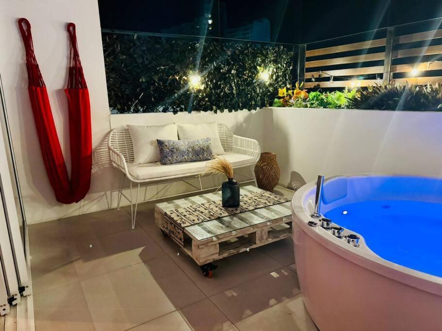 Apartamento Con Terraza Y Jacuzzi Horizonte *