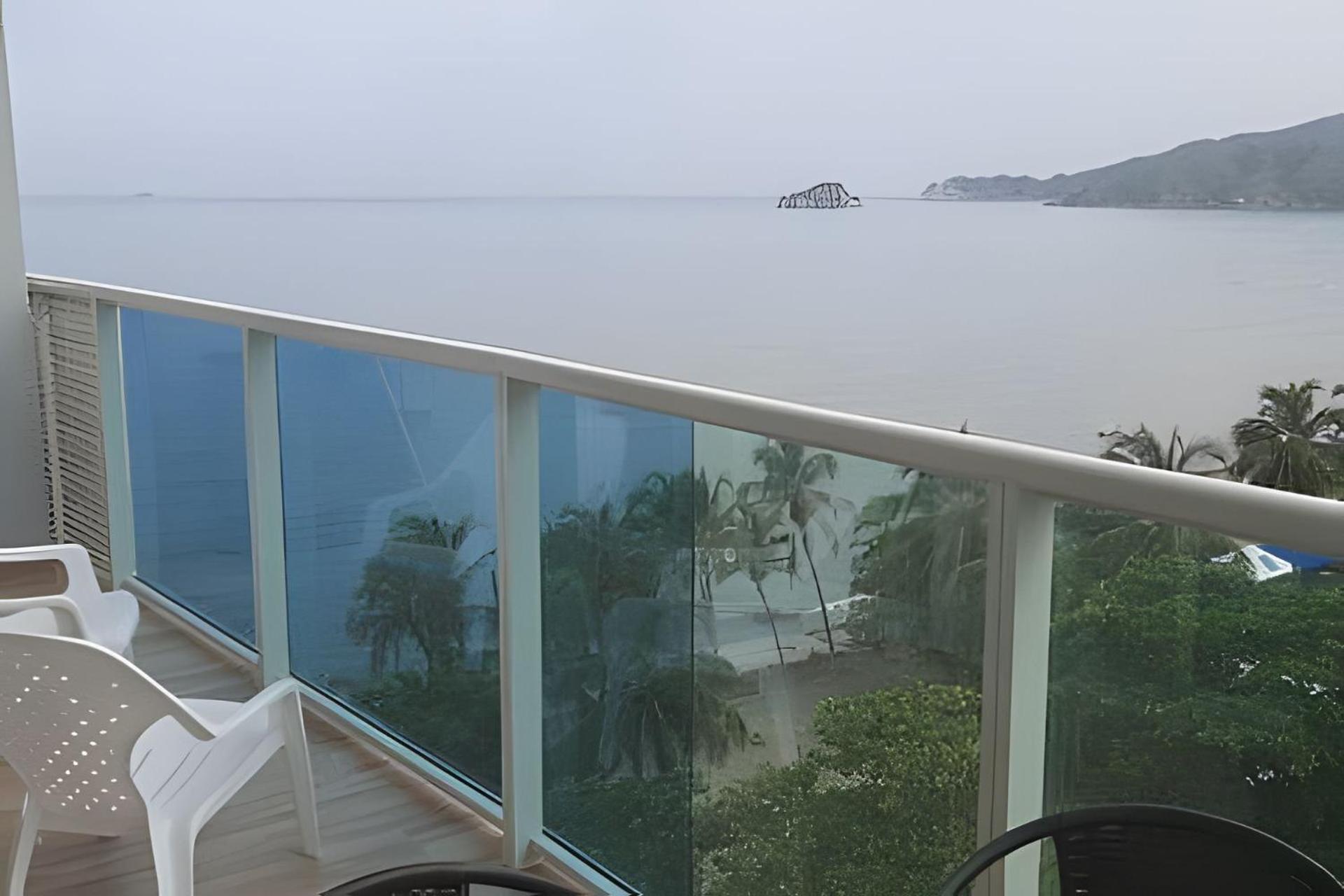 1 Vista Mar. Piscina Y Santa Marta (Magdalena)
