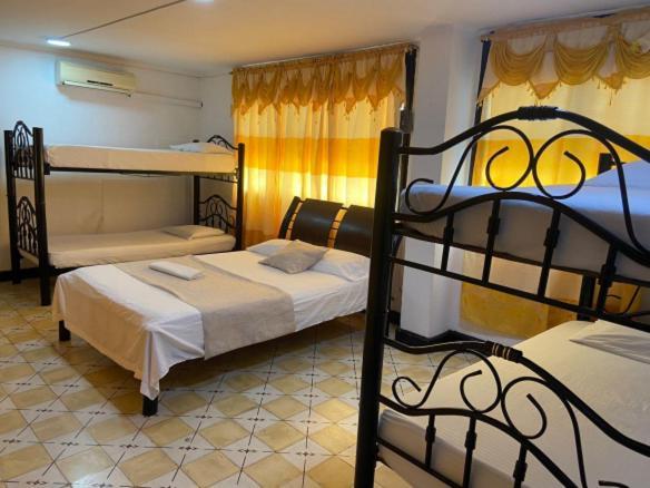 El Exito Guest house *