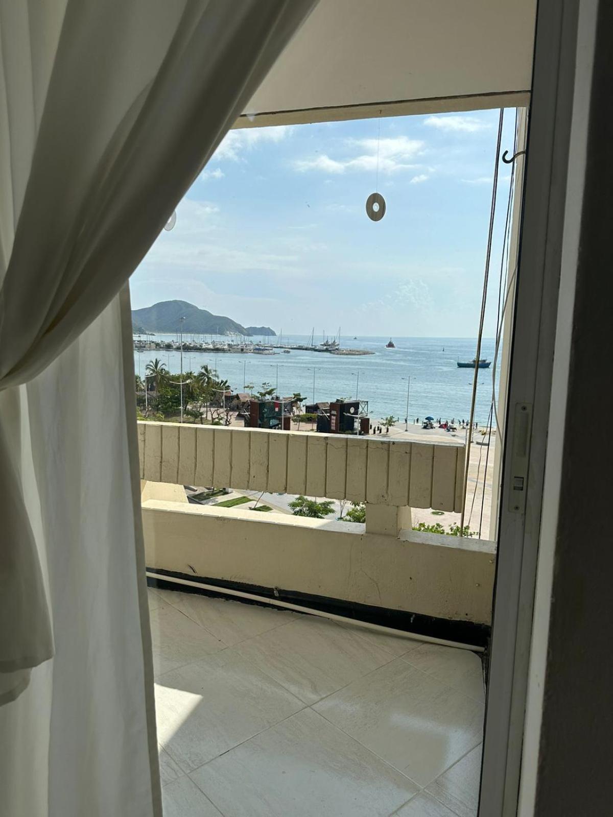 Apto707posihueica Con La Mejor Vista A La Bahia De Apartment *