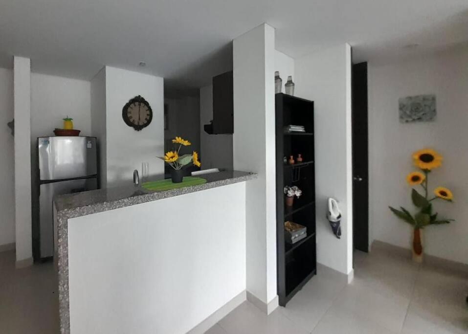 Apartment En El Rodadero Con Piscina Y Jacuzzi Santa Marta (Magdalena)