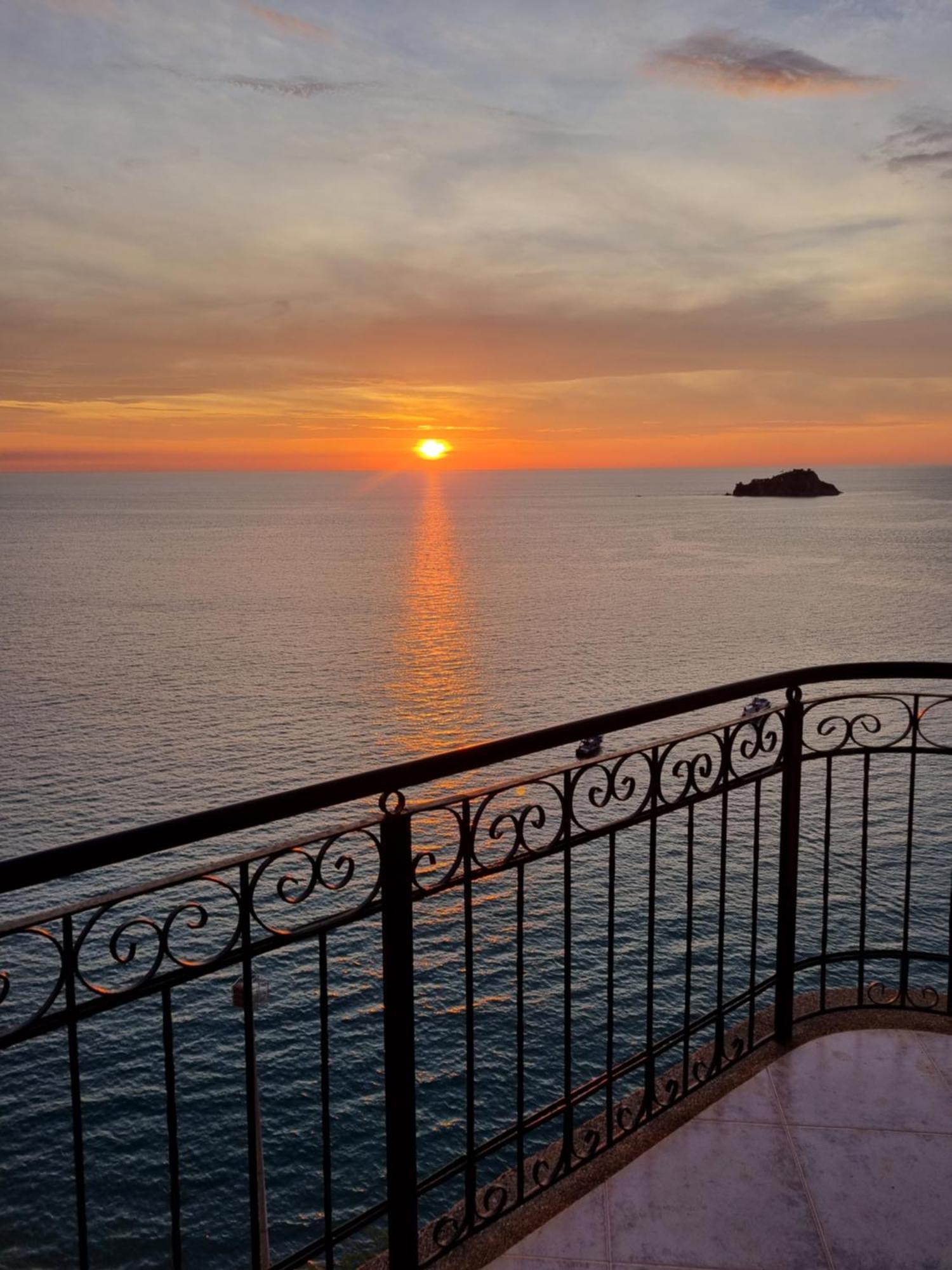 Balcon Azul Apartment *