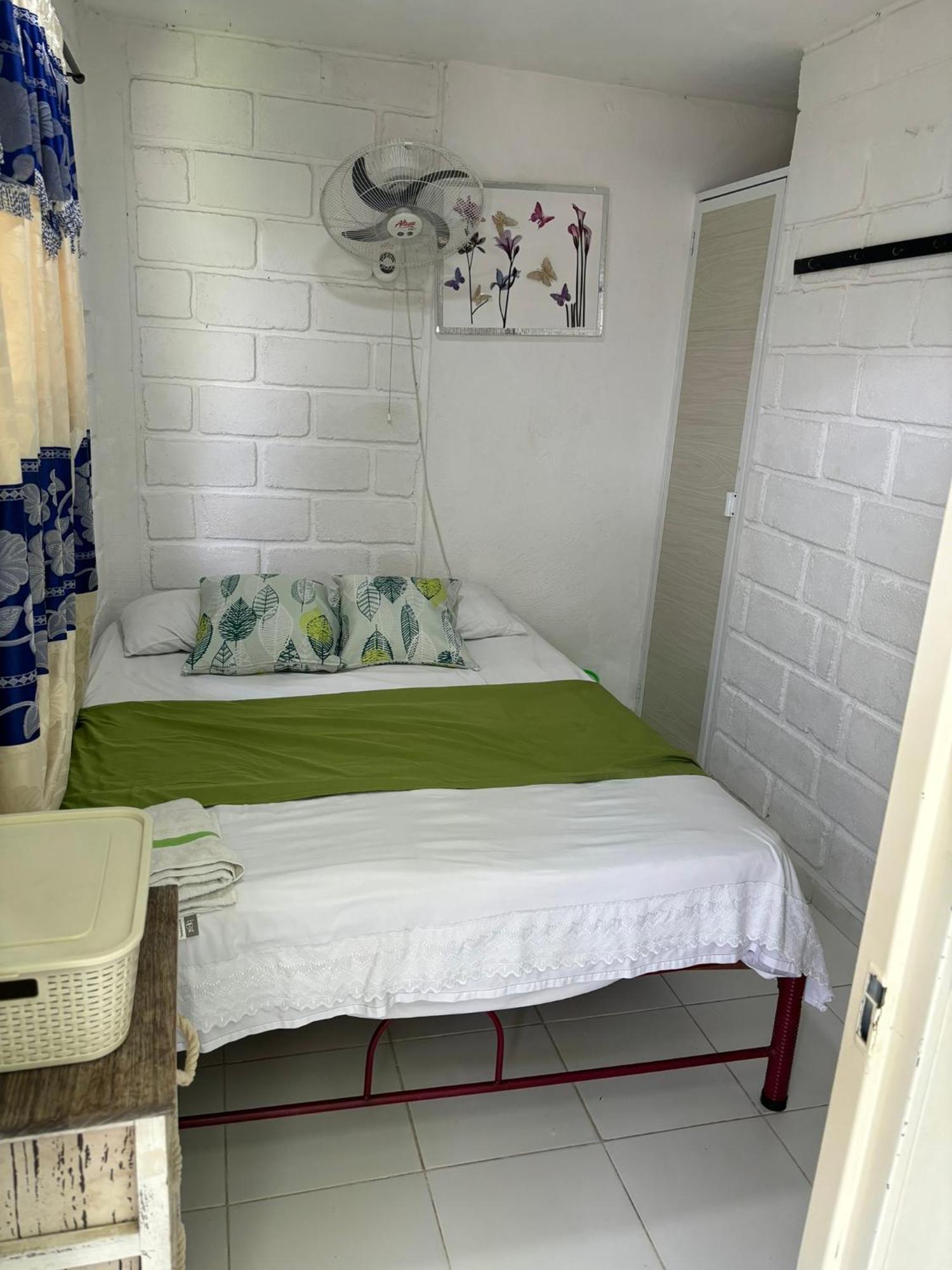 Guest house Casa Universitaria El Trebol *