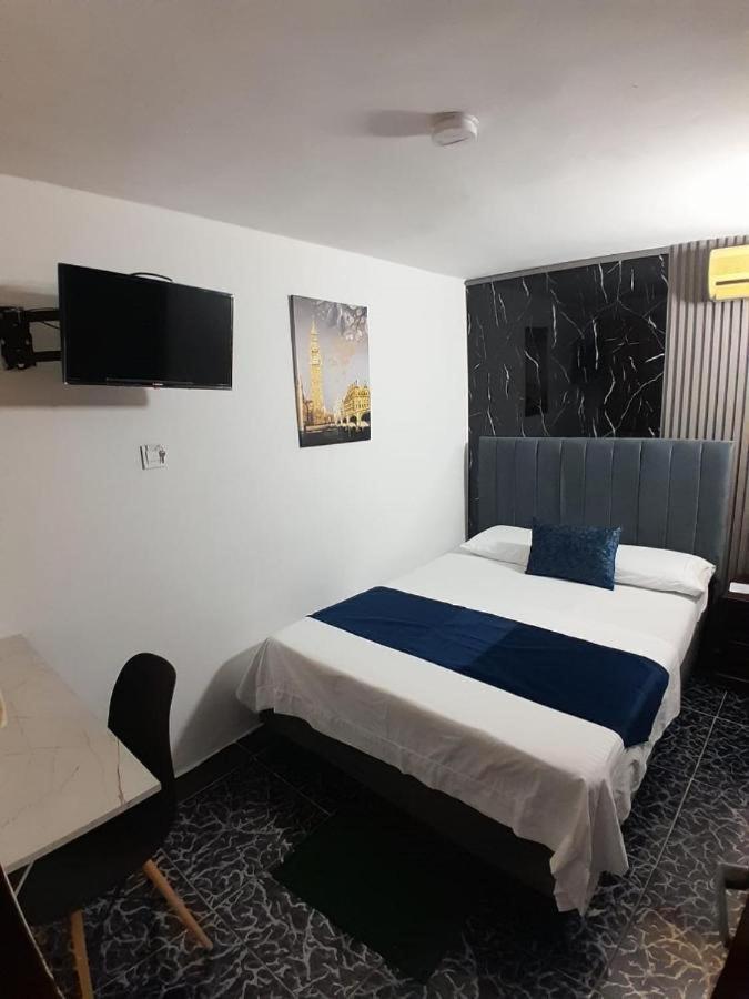 H Bahia Hotel *